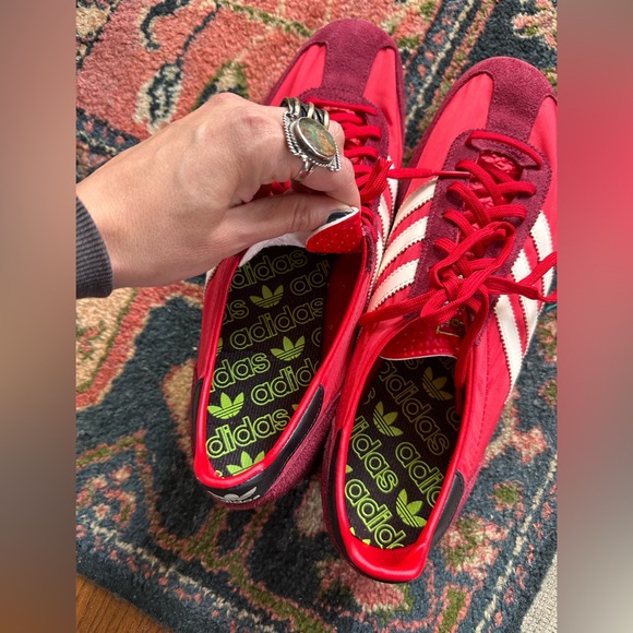 Adidas red tennis shoes sz 12 - Picture 5 of 10